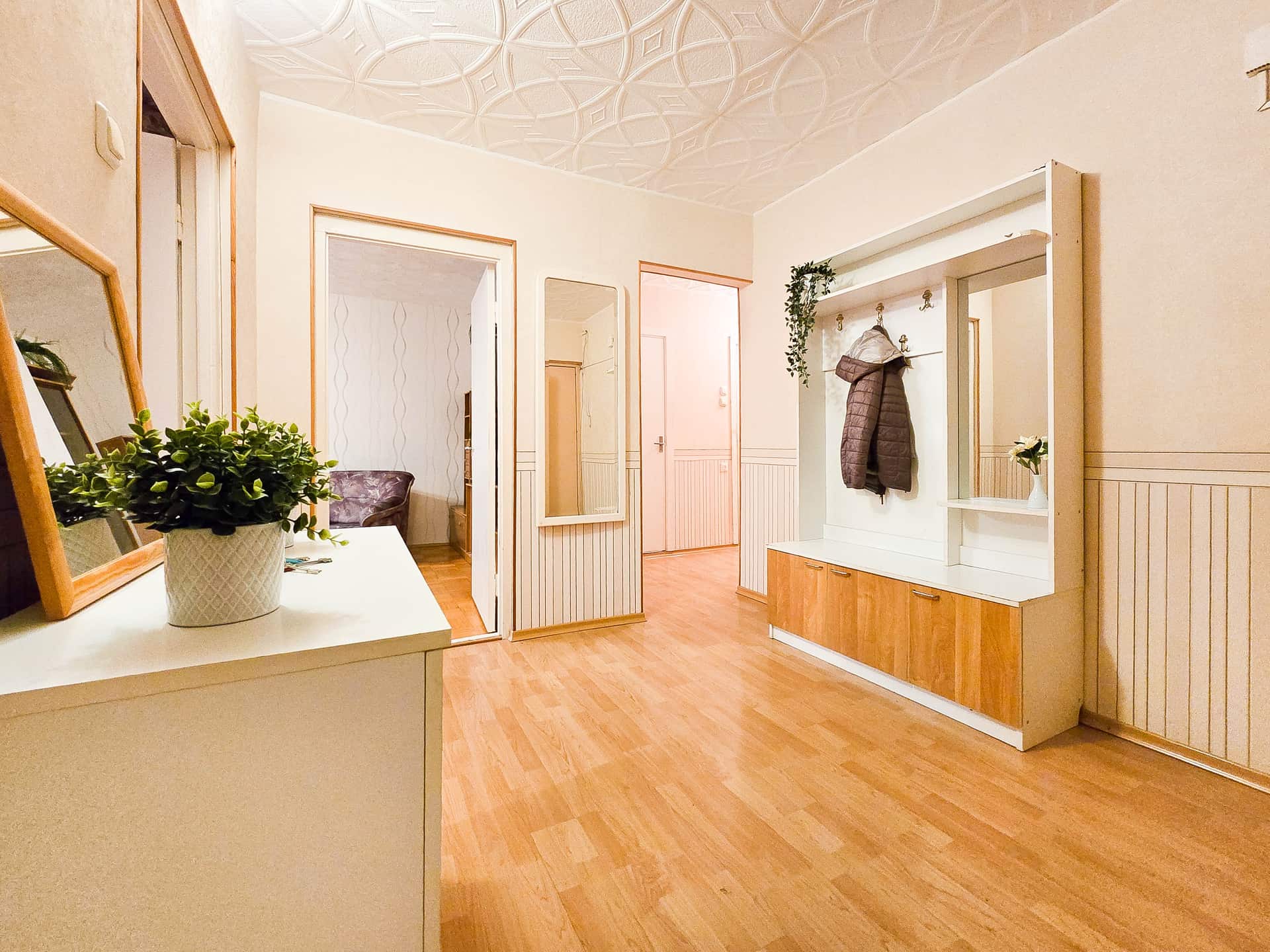 Vaikne korter vaatega sisehoovi heas piirkonnas! photo 12