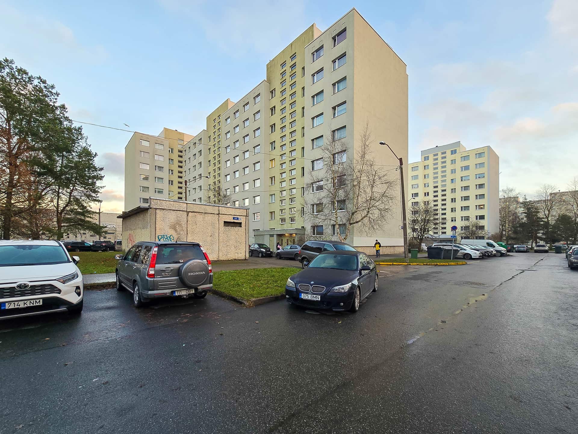 Vaikne korter vaatega sisehoovi heas piirkonnas! photo 22