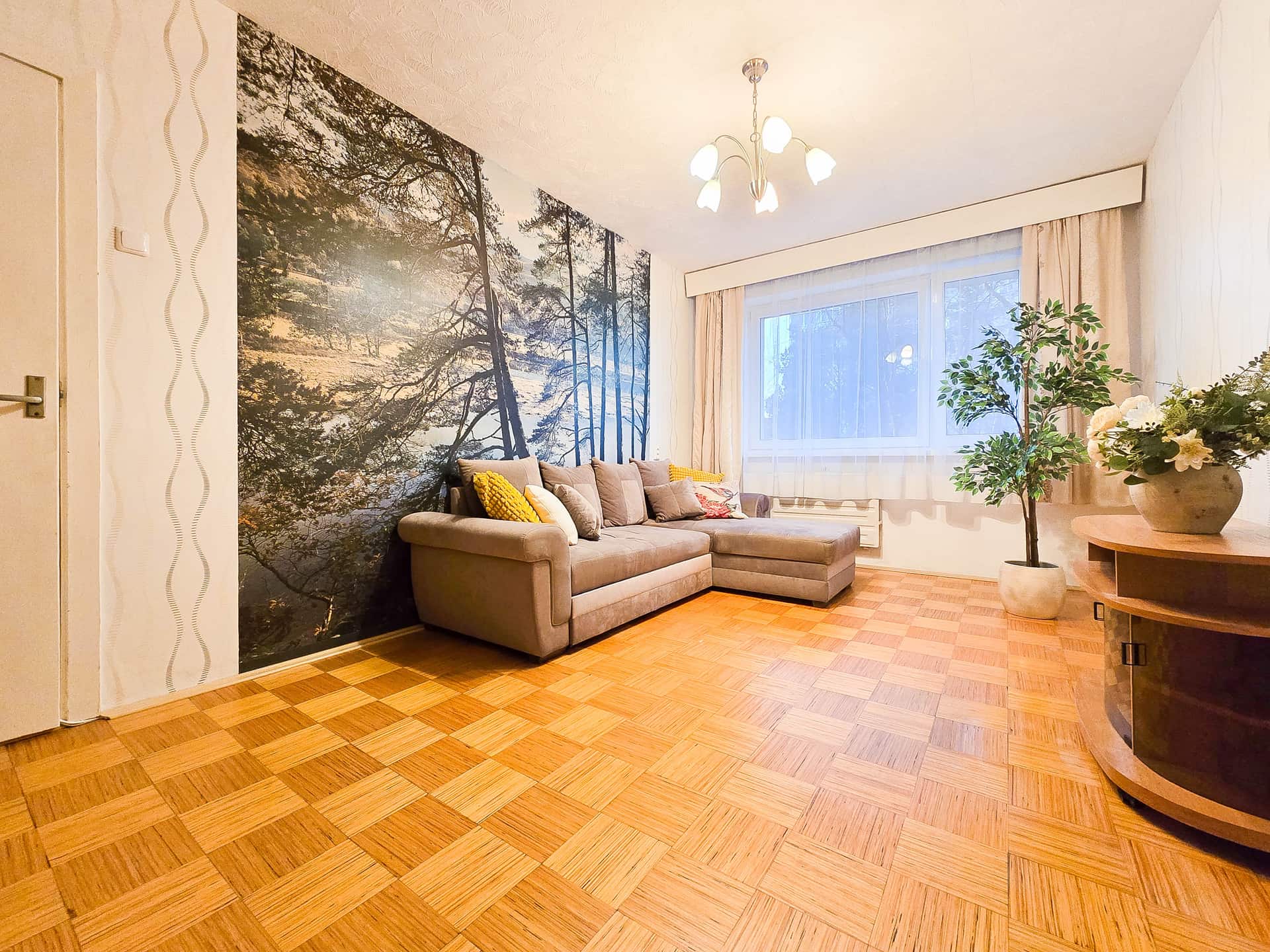 Vaikne korter vaatega sisehoovi heas piirkonnas! photo 1