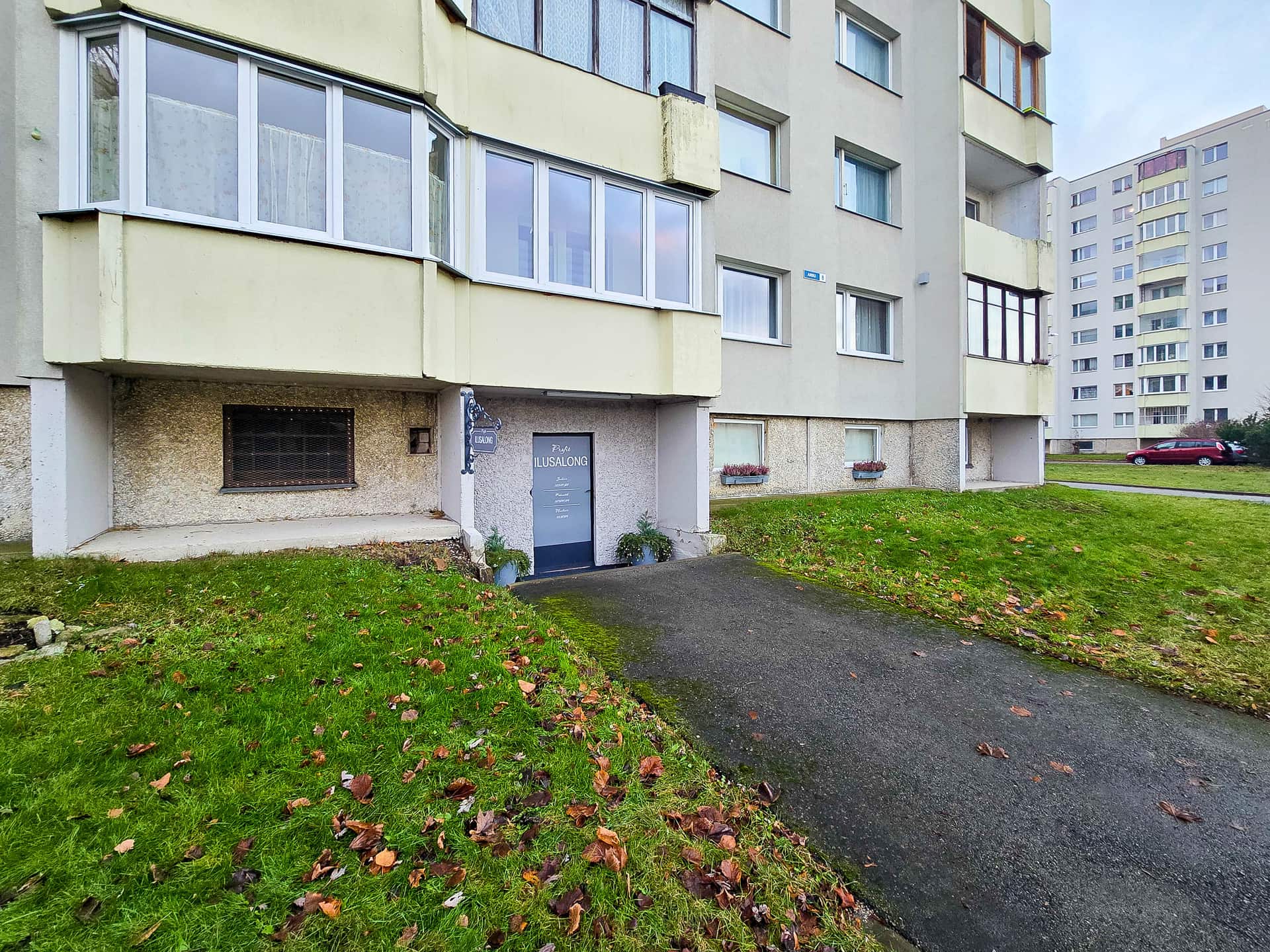 Vaikne korter vaatega sisehoovi heas piirkonnas! photo 25