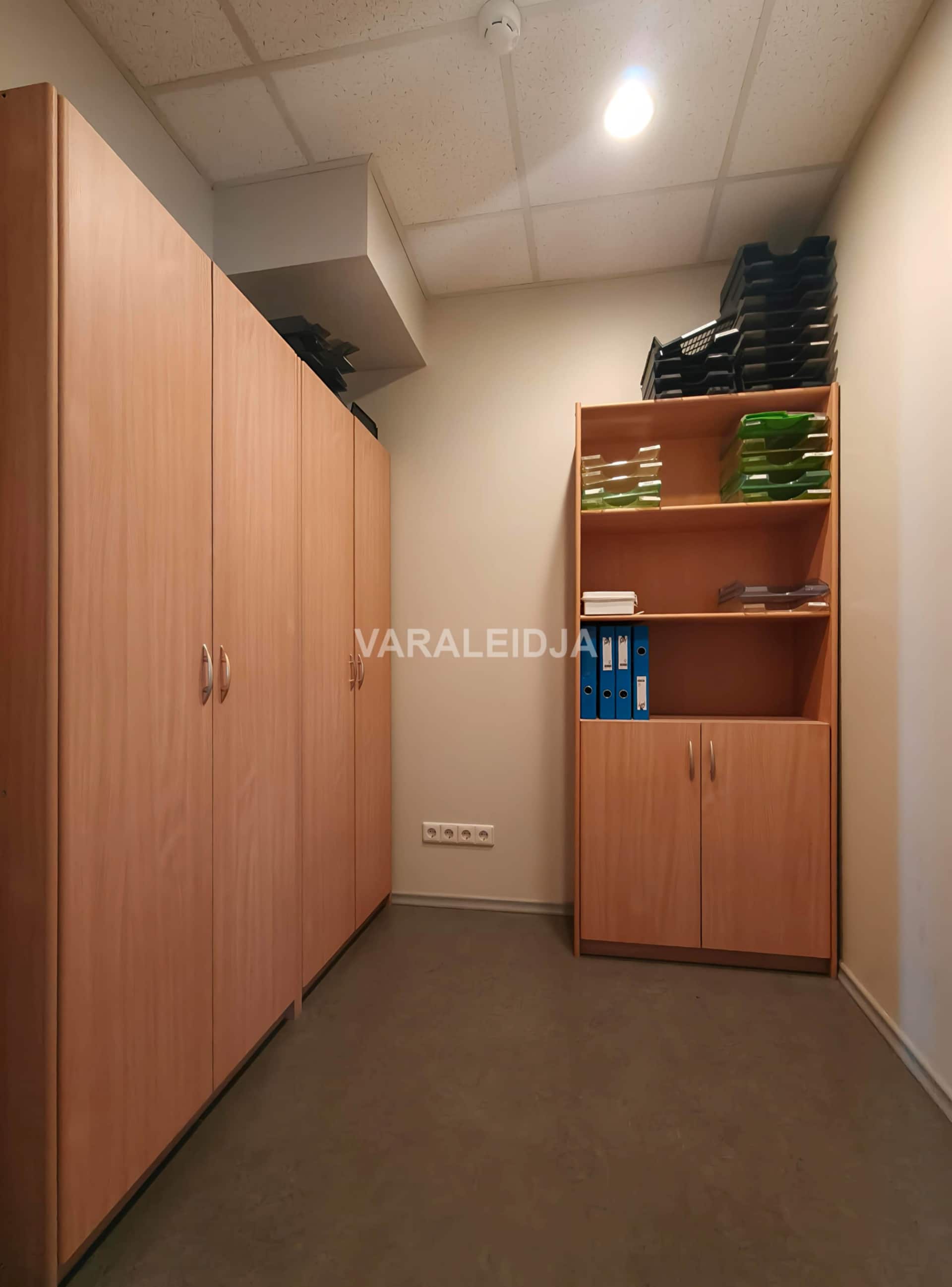 Lao-, tootmis- ja kontoripind 1306 m² Tõrvandis photo 6