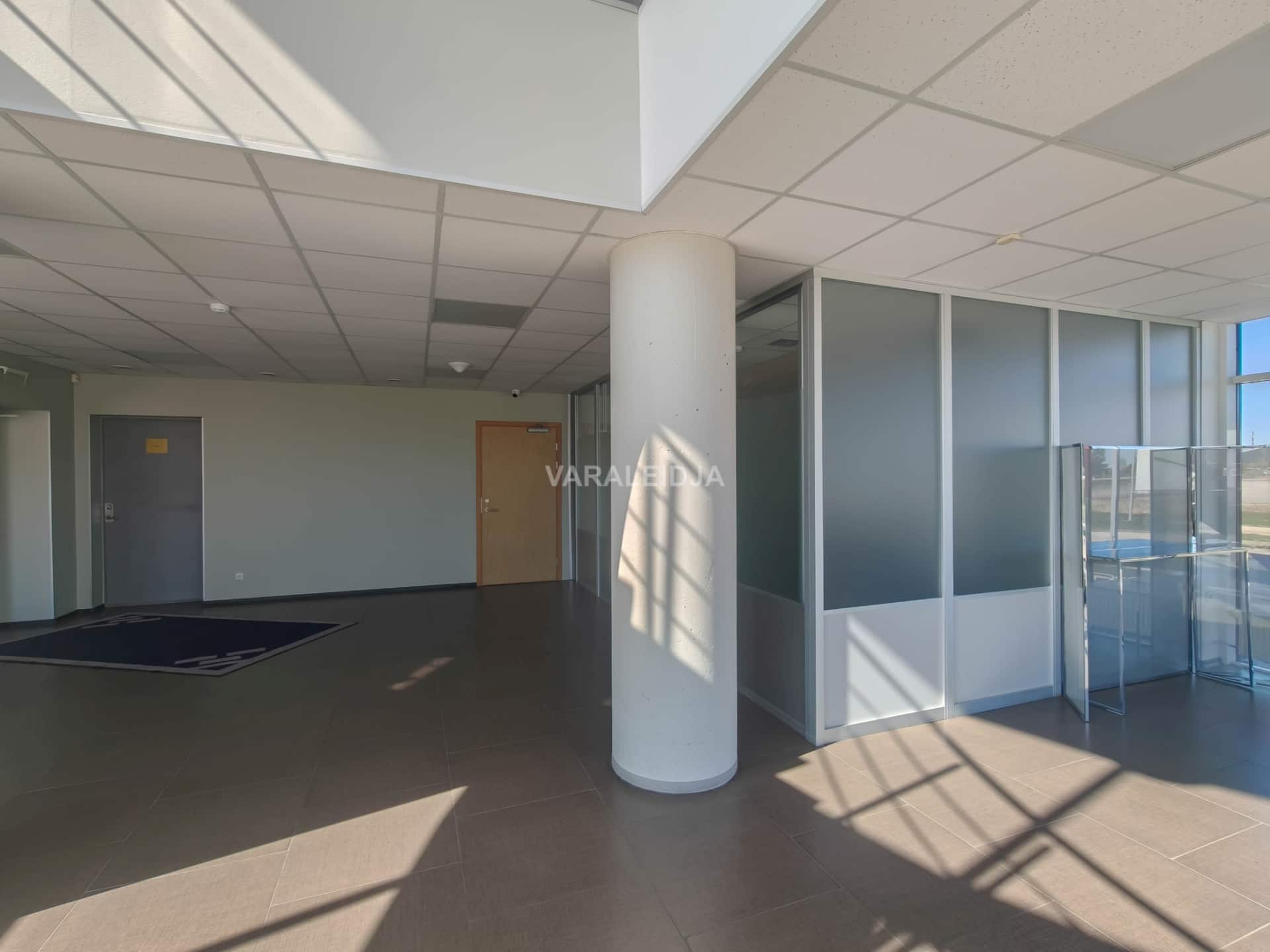 Lao-, tootmis- ja kontoripind 1306 m² Tõrvandis photo 9