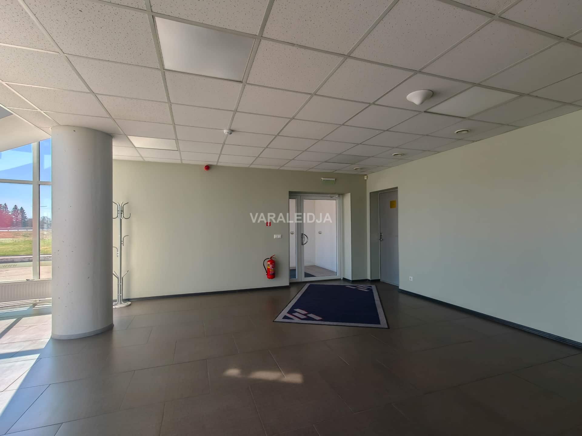 Lao-, tootmis- ja kontoripind 1306 m² Tõrvandis photo 11