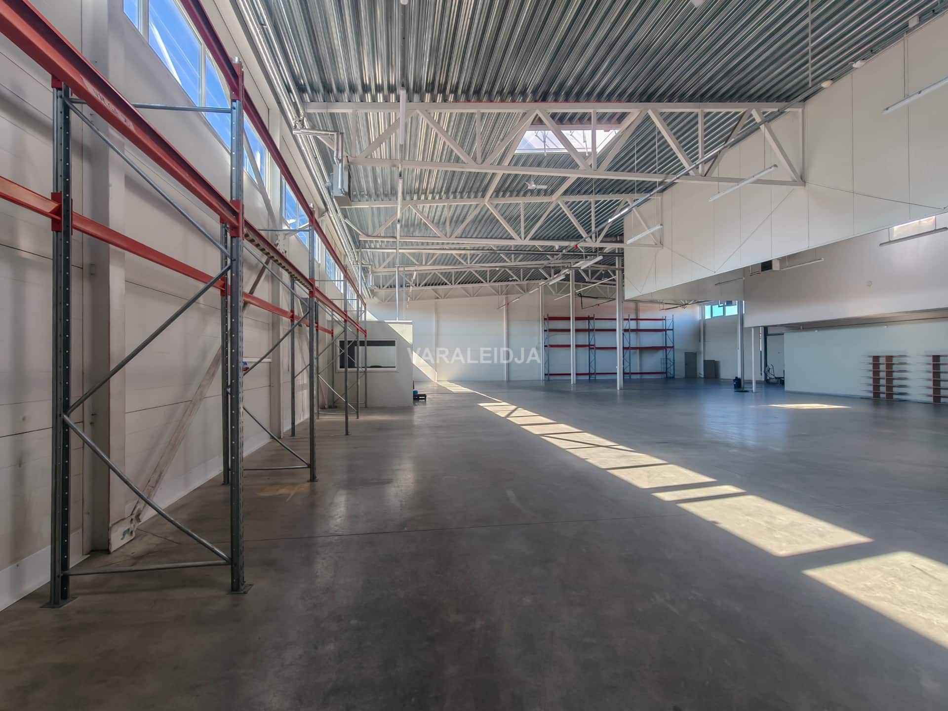 Lao-, tootmis- ja kontoripind 1306 m² Tõrvandis photo 23